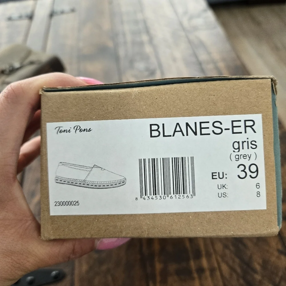 Toni Pons Classic unisex espadrille Blanes ER. Grey. Size EU 39 US 8. New.